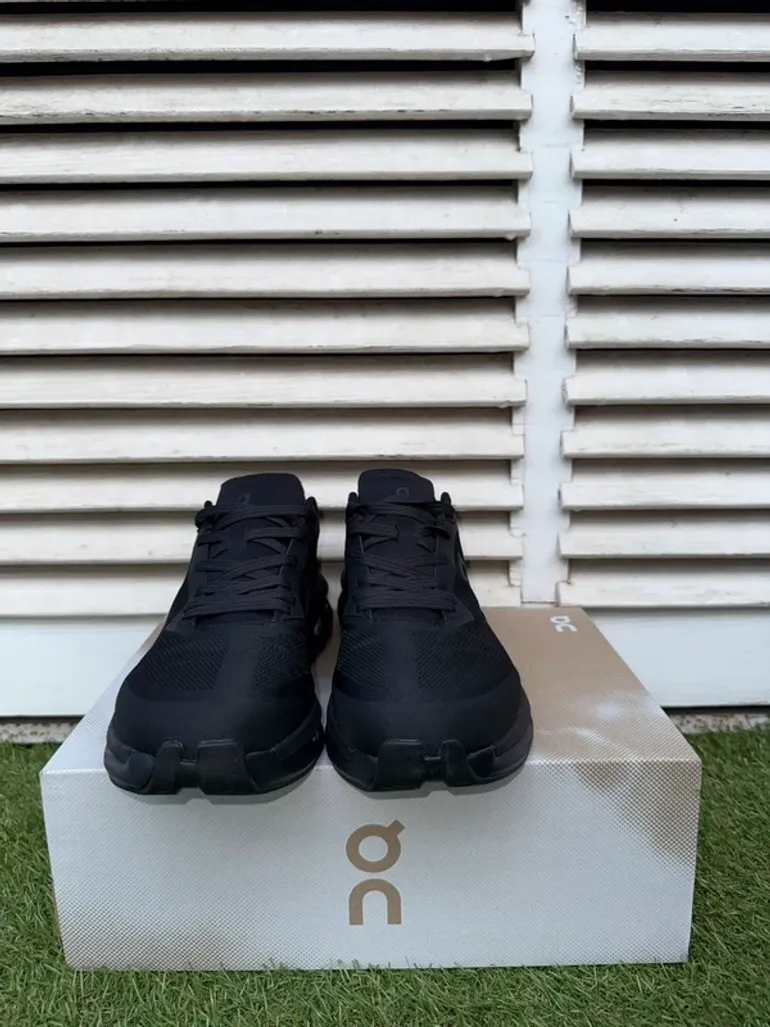 100% ON Running Shoes bike usato — immagine 4 di 7