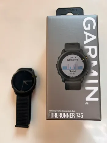 Käytetty Garmin Forerunner 745 Electronics