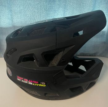 Brugt lixada Integral MTB Helmet 2025 bike — billede 4 af 4