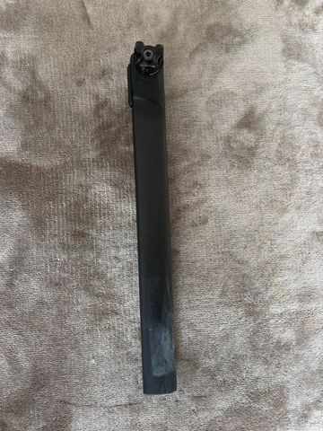 Używany Specialized SL7 Seatpost 2022 Saddles & Seatposts