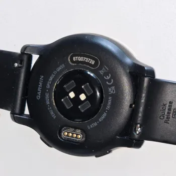 Used Garmin Venu 2 bike — image 5 of 11