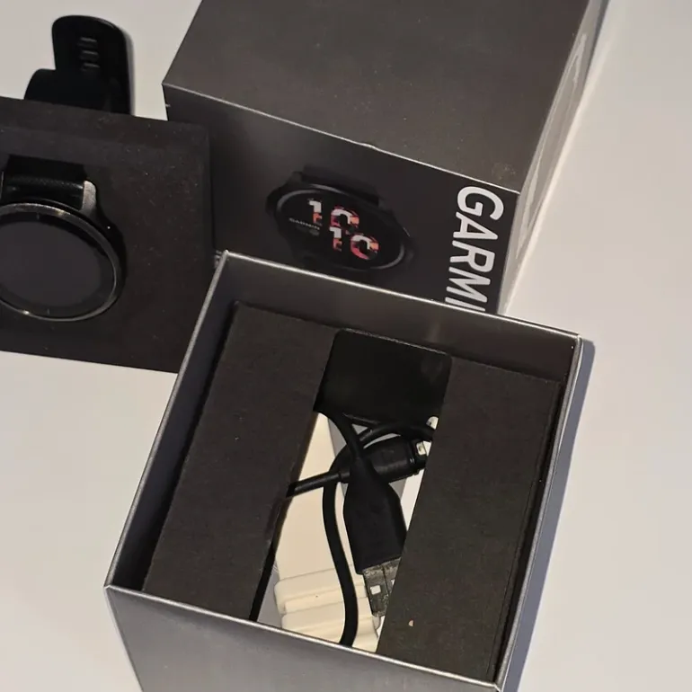 Used Garmin Venu 2 bike — image 11 of 11