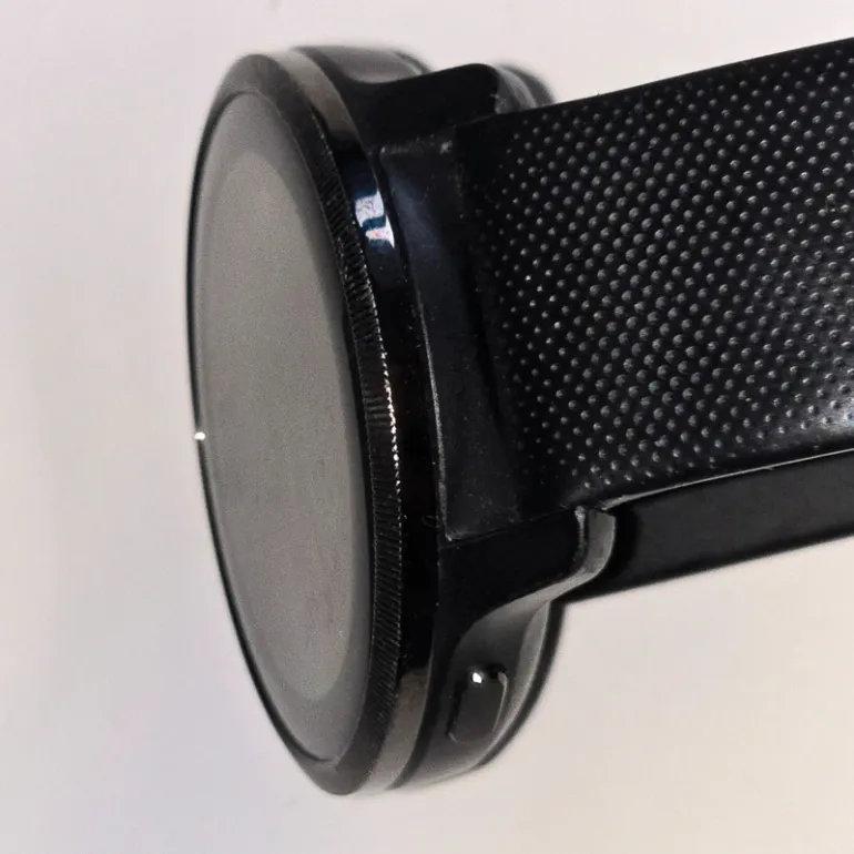 Used Garmin Venu 2 bike — image 7 of 11