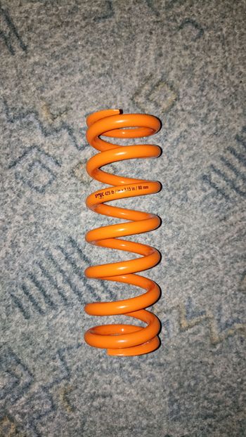 Used Fox 425x3.150 (80mm) SLS Spring 2025 Rear Suspension