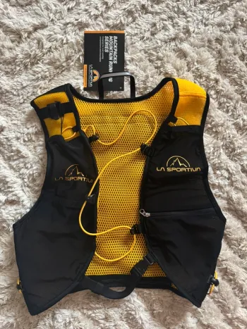 Used La Sportiva Racer Vest bike — image 2 of 3