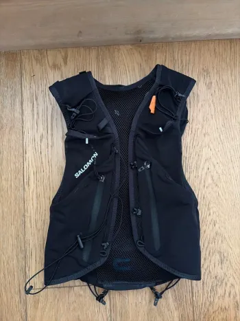Used Salomon Adv Skin 12 Running Accessories