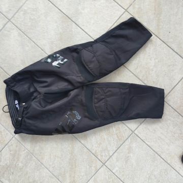 raven DH/Cross Pants 2024 Cycling Clothing de segunda mano