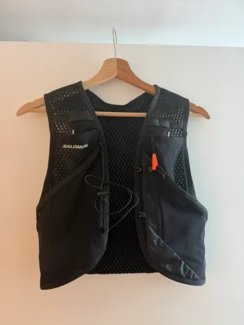 Used Salomon Active Skin 4 Running Accessories