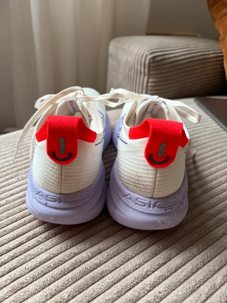 Used Asics Gel Nimbus bike — image 6 of 6