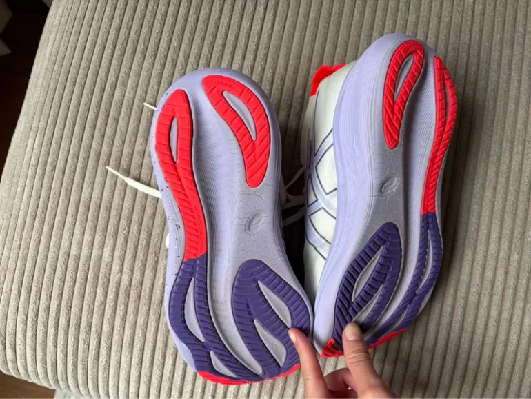 Used Asics Gel Nimbus bike — image 5 of 6