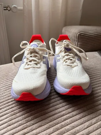 Used Asics Gel Nimbus Running Shoes