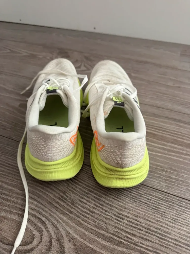 Used New Balance Hardloopschoenen bike — image 3 of 4