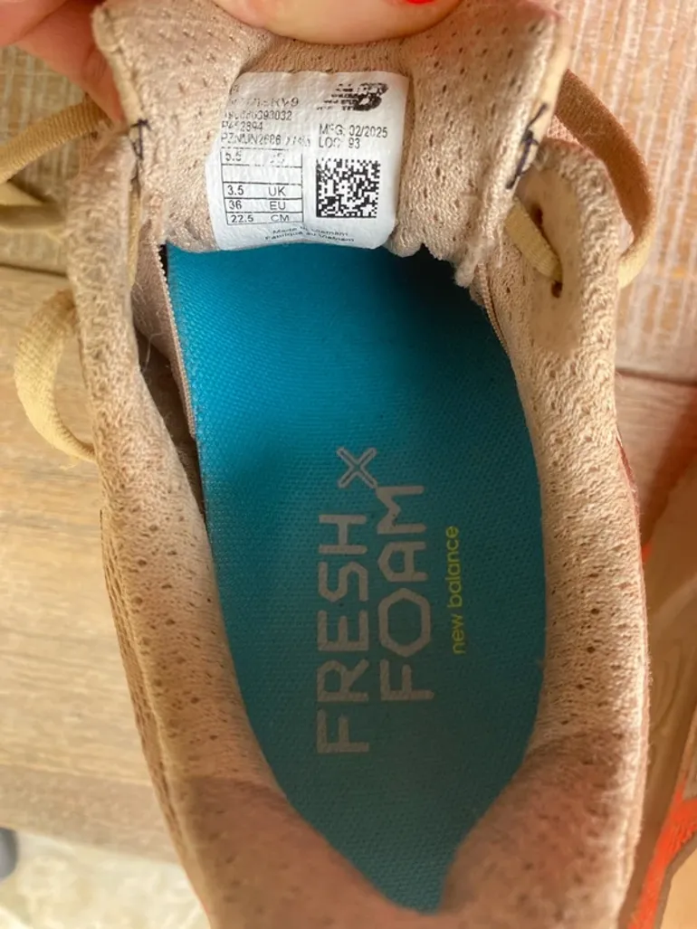 Used New Balance Fresh Foam X Hierro V9 bike — image 5 of 7