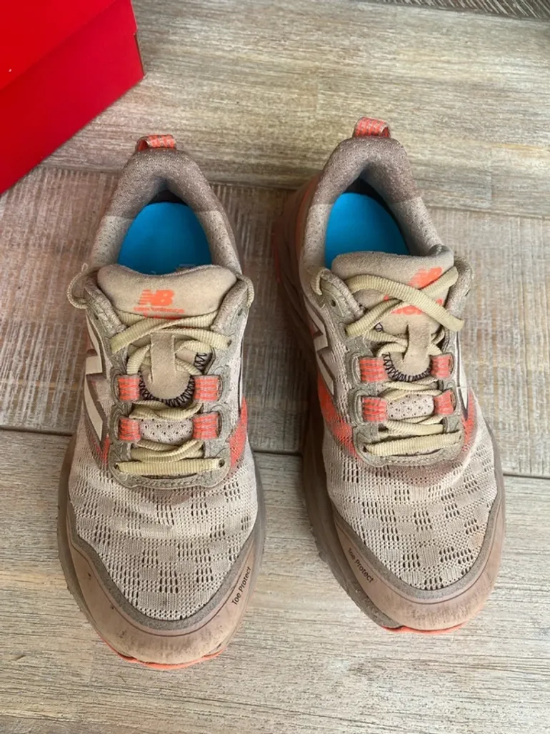 Used New Balance Fresh Foam X Hierro V9 bike — image 2 of 7