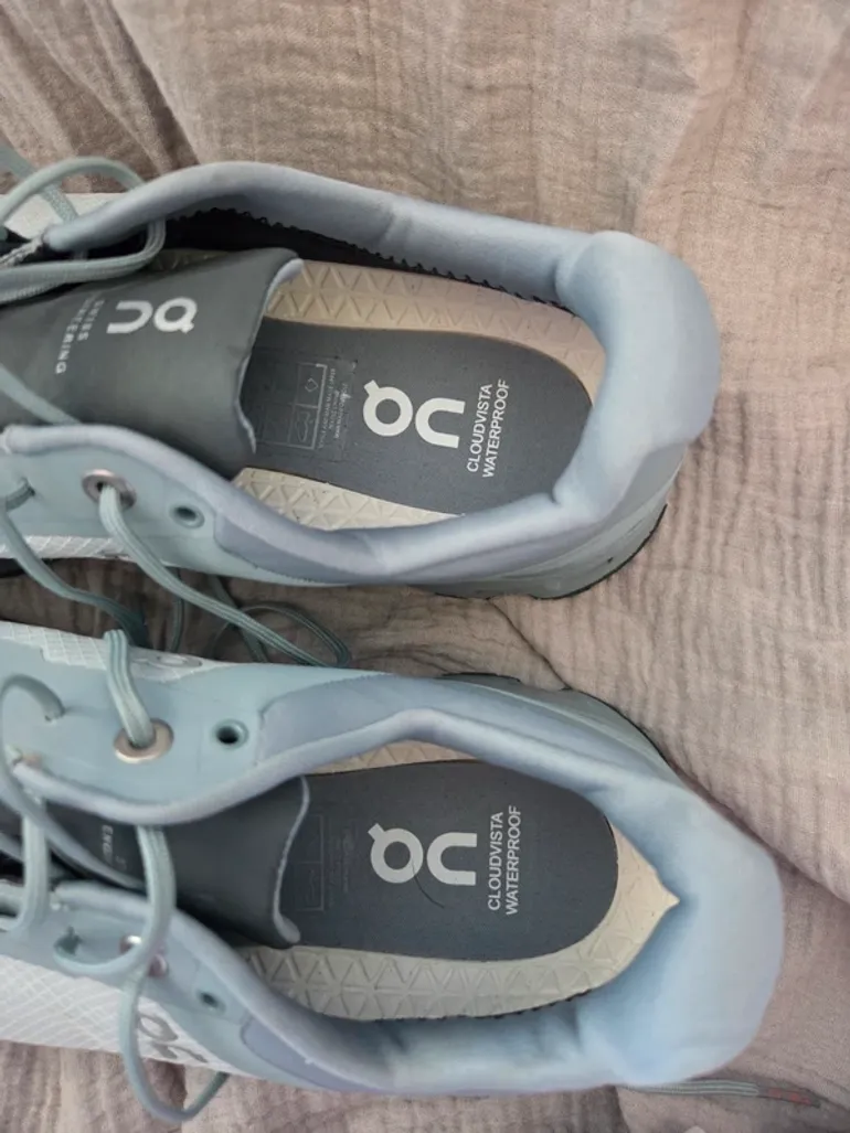 Used On Running Cloudvista Waterproof bike — image 4 of 4