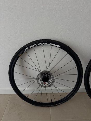 Brugt Mavic Aksium Wheelset bike — billede 2 af 5