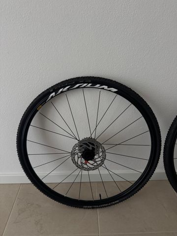 Použité Mavic Aksium Wheelset bike — obrázek 2 z 5