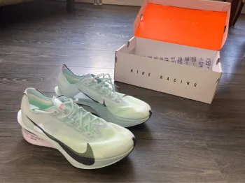 Gebrauchtes Nike Vaporfly 4 Running Shoes