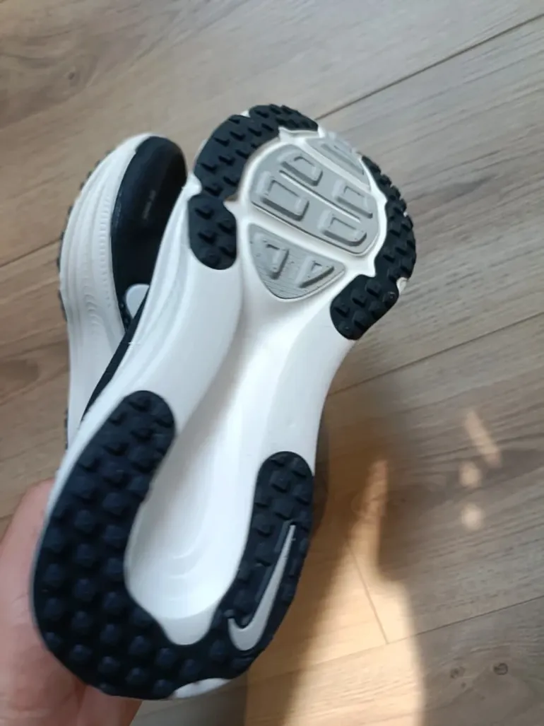 Gebrauchtes Nike Vomero 18 bike — Bild 5 von 6