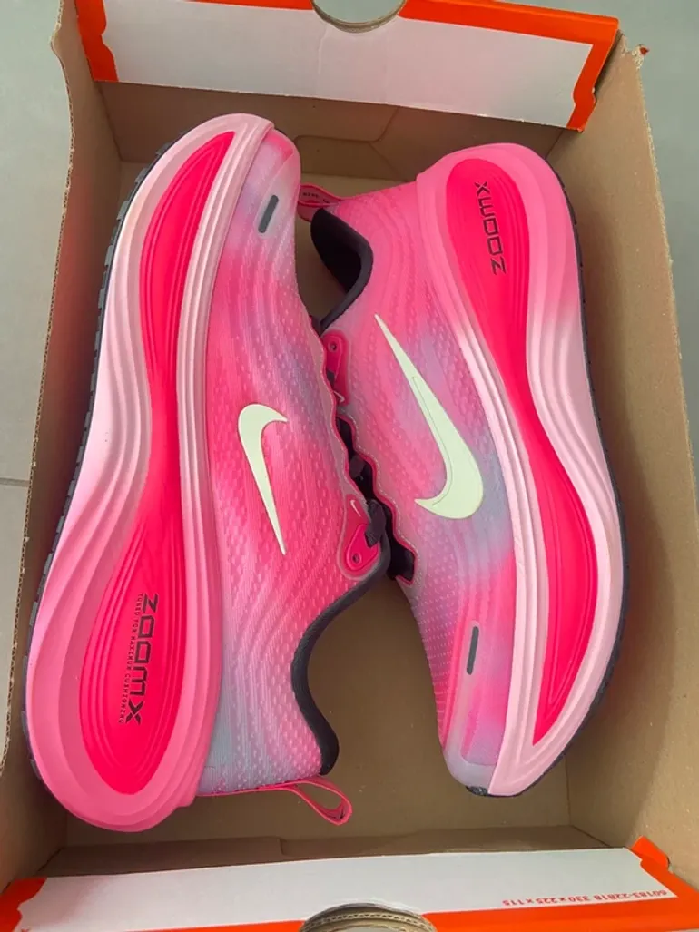 Used Nike Vomero Plus bike — image 8 of 10