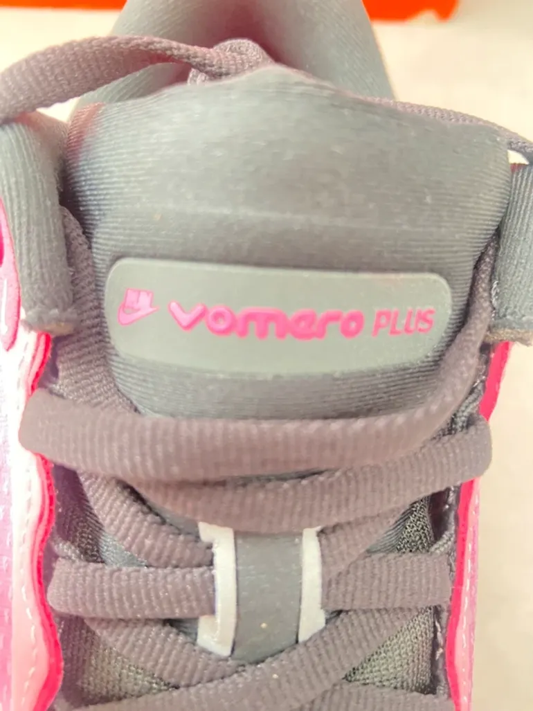 Used Nike Vomero Plus bike — image 3 of 10