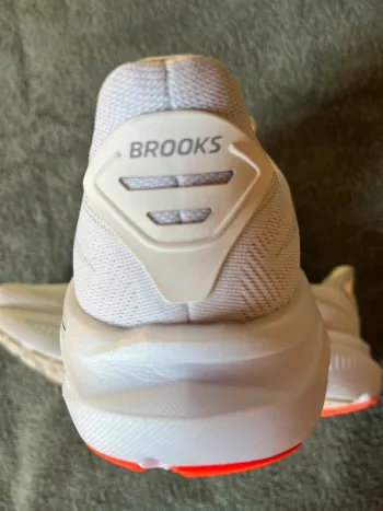 Used Brooks Ghost 17 bike — image 5 of 11