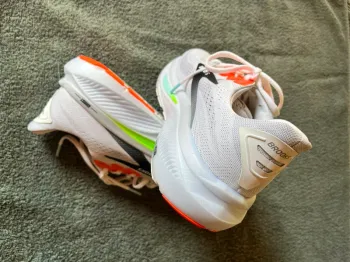 Used Brooks Ghost 17 bike — image 10 of 11
