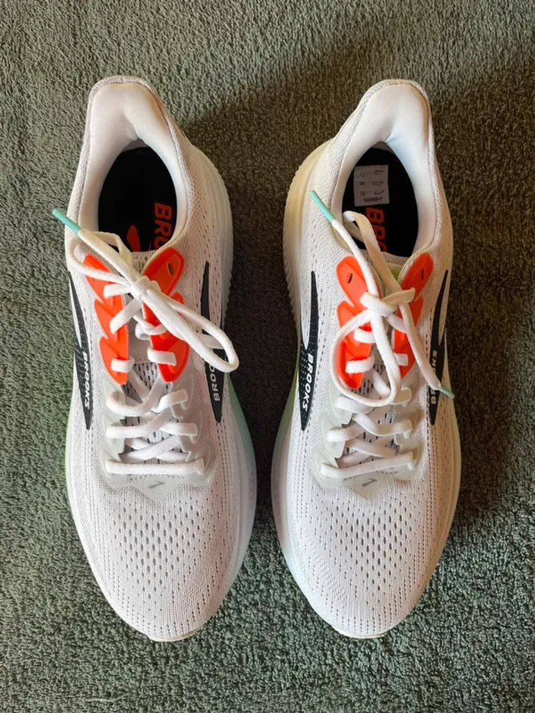 Used Brooks Ghost 17 bike — image 2 of 11