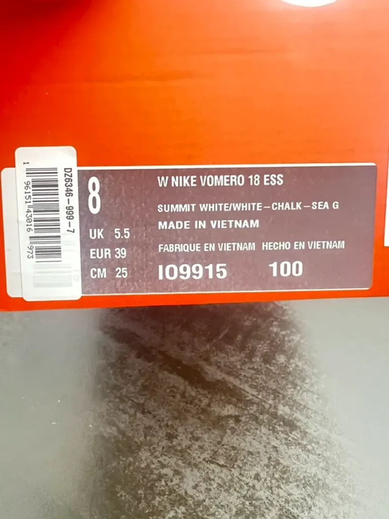 Used Nike Vomero 18 bike — image 13 of 13