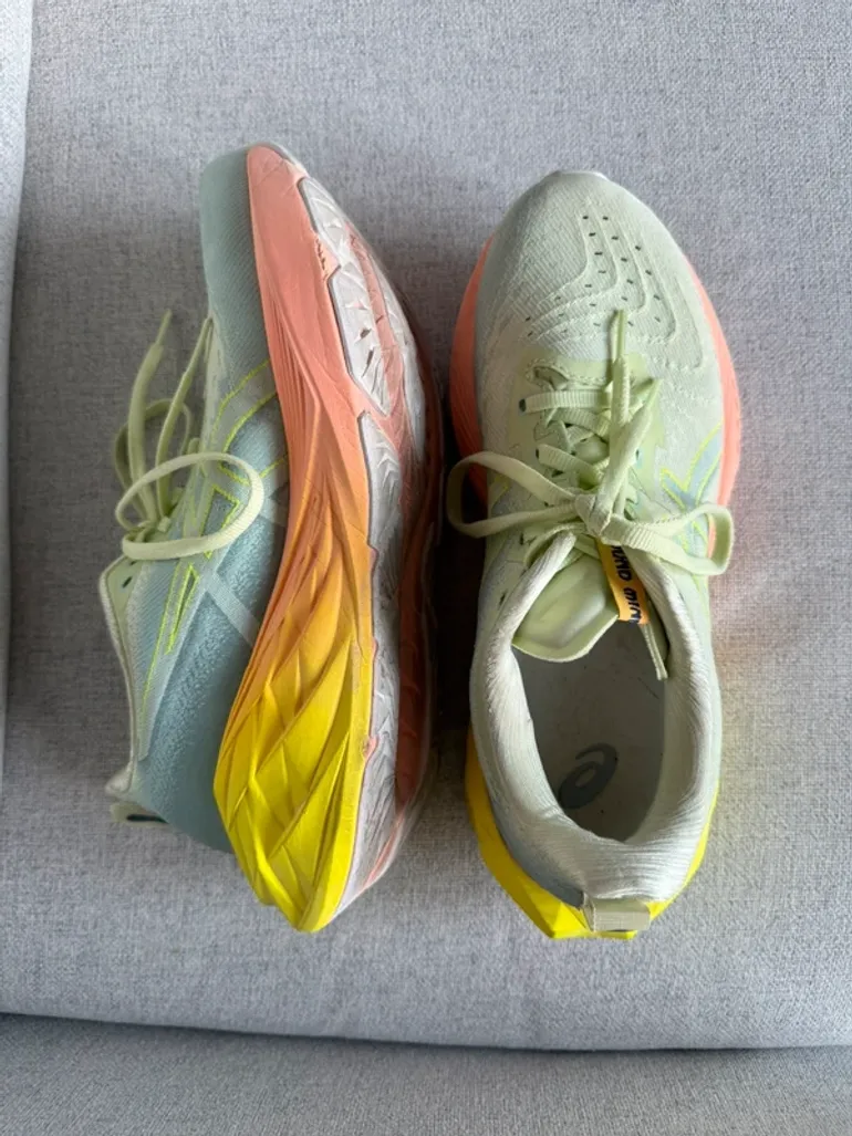 Brugt Asics Novoblast Paris bike — billede 2 af 5