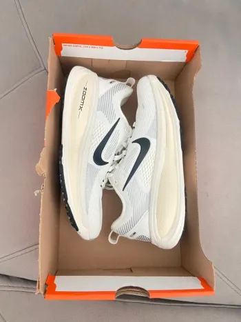 Gebrauchtes Nike Vomero 18 bike — Bild 12 von 12