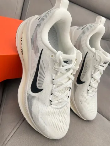 Gebrauchtes Nike Vomero 18 bike — Bild 5 von 12