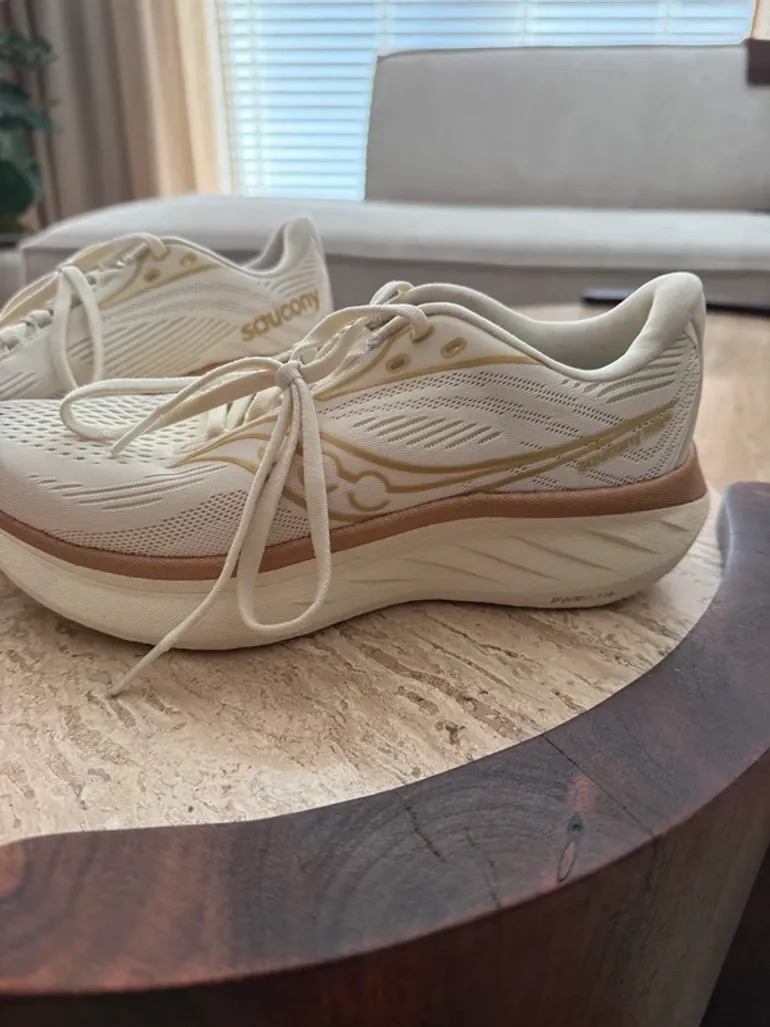Saucony Ride 18 bike usato — immagine 2 di 9