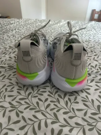 Brooks Running Shoes bike usato — immagine 5 di 9