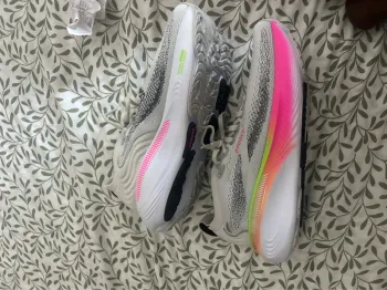 Brooks Running Shoes bike usato — immagine 3 di 9