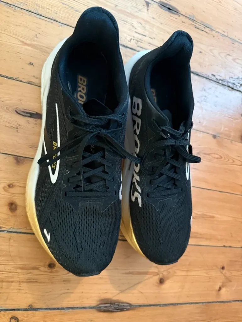 Used Brooks Hyperion Max 2 bike — image 2 of 6