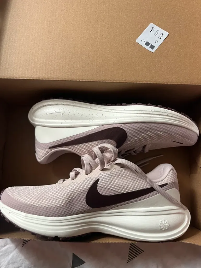 Brugt Nike Revolution 8 SE bike — billede 2 af 6