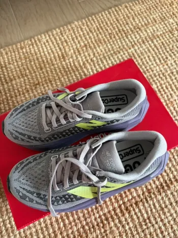 New Balance Running Shoes bike de segunda mano — imagen 3 de 7