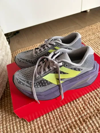 Gebrauchtes New Balance Running Shoes Running Shoes