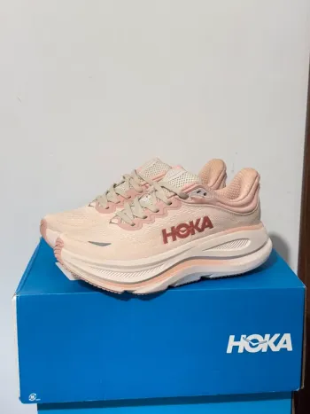Brugt Hoka Bondi 9 Running Shoes