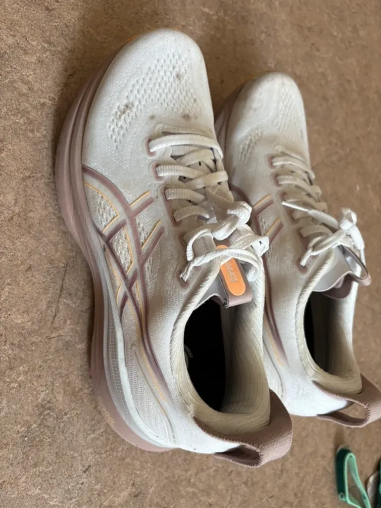 Asics Gel Kayano 32 bike usato — immagine 2 di 5