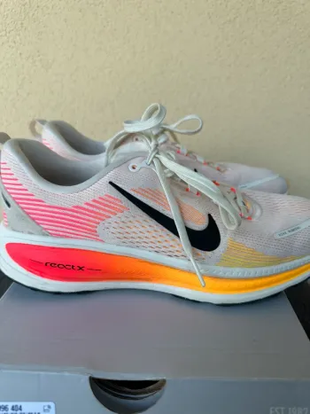 Brugt Nike Vomero Running Shoes