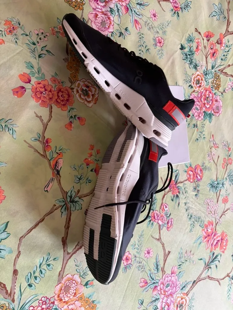 Gebrauchtes On Running On Sneaker bike — Bild 3 von 3
