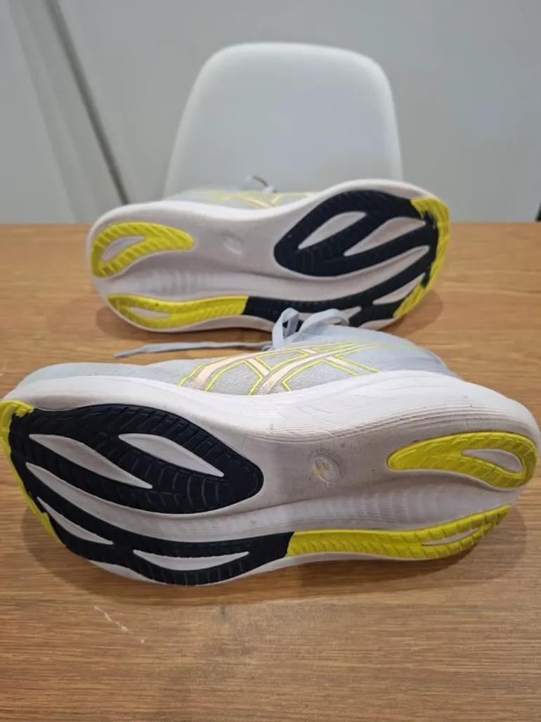Gebrauchtes Asics Gel-Nimbus 27 bike — Bild 5 von 8