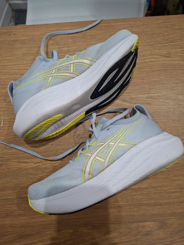 Gebrauchtes Asics Gel-Nimbus 27 bike — Bild 2 von 8