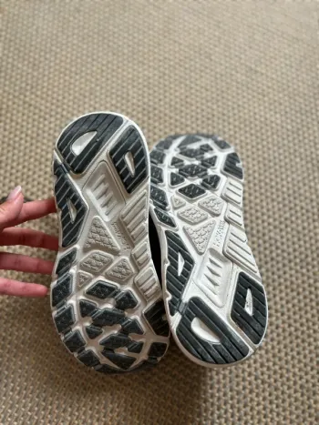 Used Hoka Chaussures T40 bike — image 5 of 8