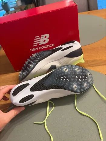 Brugt New Balance Sprint Spikes bike — billede 3 af 4