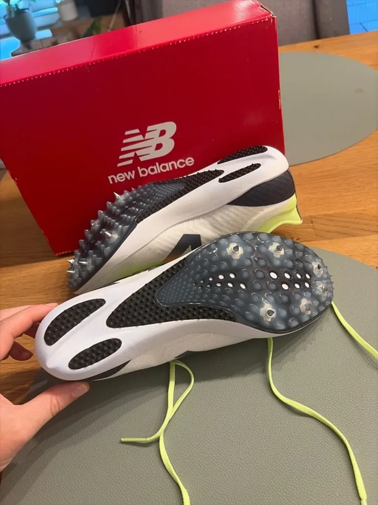Brugt New Balance Sprint Spikes bike — billede 3 af 4