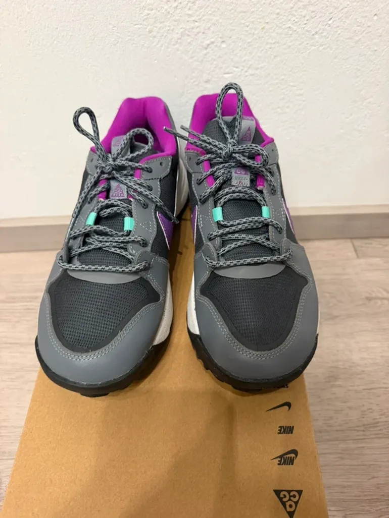 Nike Sneaker bike usato — immagine 2 di 8