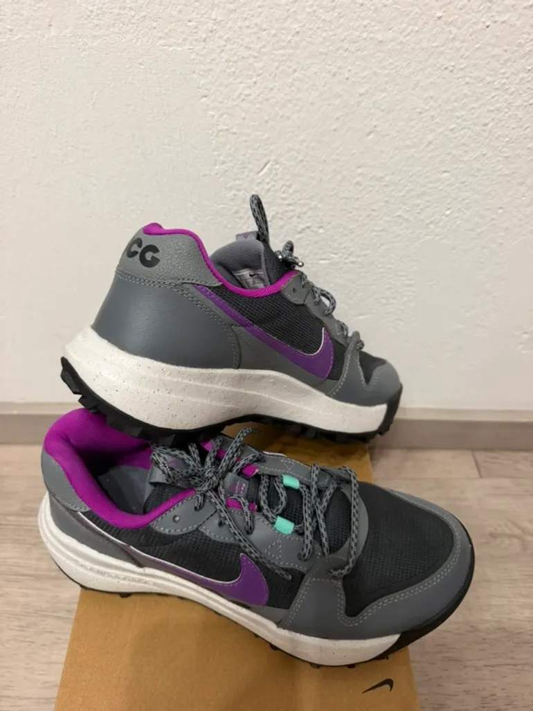 Nike Sneaker bike usato — immagine 3 di 8